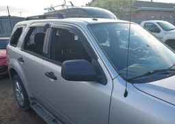 2010 FORD ESCAPE XLT AUTOMATIC