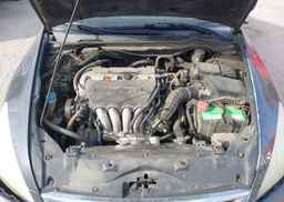 2006 HONDA ACCORD SE