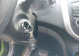 2014 HYUNDAI ACCENT GL