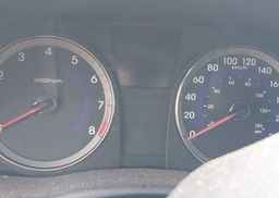 2014 HYUNDAI ACCENT GL