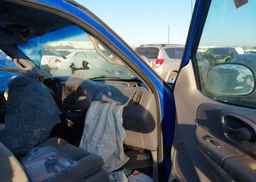 2001 FORD F-150 LARIAT