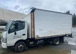 2019 HINO 155