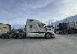 2023 PETERBILT 579