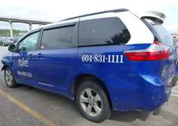 2017 TOYOTA SIENNA