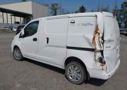 2017 NISSAN NV200 2.5S