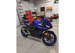 2023 YAMAHA YZFR3 A