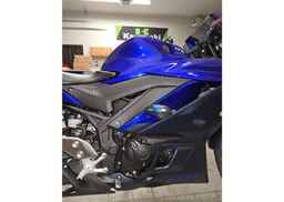 2023 YAMAHA YZFR3 A