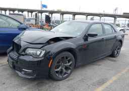 2022 CHRYSLER 300
