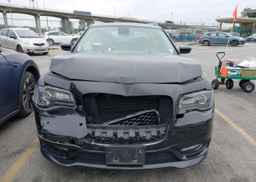 2022 CHRYSLER 300