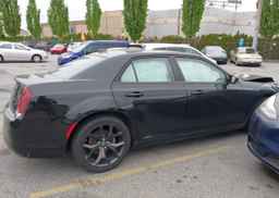 2022 CHRYSLER 300