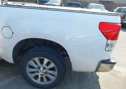 2013 TOYOTA TUNDRA CREWMAX LTD