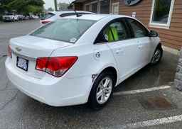 2011 CHEVROLET CRUZE LS