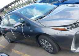 2021 TOYOTA PRIUS