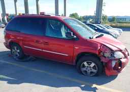 2004 DODGE CARAVAN SE