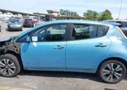 2015 NISSAN LEAF