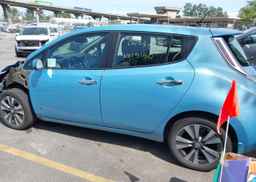 2015 NISSAN LEAF