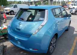 2015 NISSAN LEAF