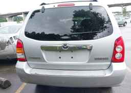 2005 MAZDA TRIBUTE S