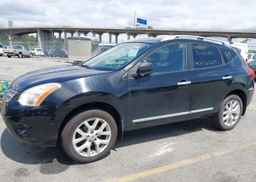 2011 NISSAN ROGUE