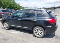 2011 NISSAN ROGUE