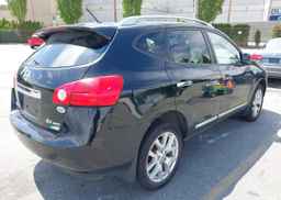 2011 NISSAN ROGUE