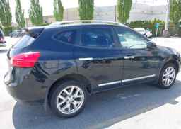 2011 NISSAN ROGUE