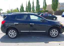 2011 NISSAN ROGUE
