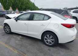 2017 MAZDA 3 Sport