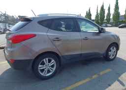 2012 HYUNDAI TUCSON GLS
