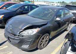 2010 MAZDA 3 S