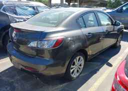 2010 MAZDA 3 S