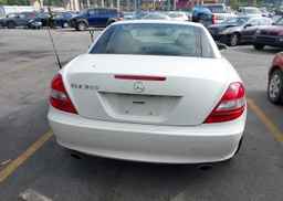 2005 MERCEDES-BENZ SLK 350