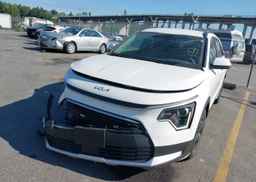 2023 KIA NIRO