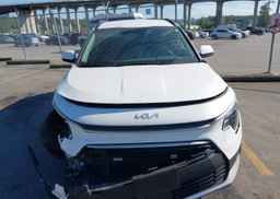 2023 KIA NIRO