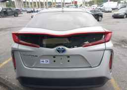 2022 TOYOTA PRIUS