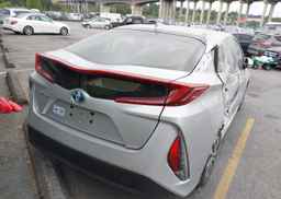 2022 TOYOTA PRIUS