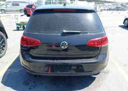 2016 VOLKSWAGEN GOLF