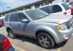 2009 FORD ESCAPE XLT