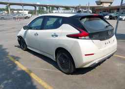 2024 NISSAN LEAF