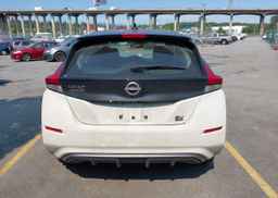 2024 NISSAN LEAF