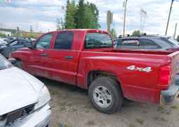 2006 DODGE DAKOTA QUAD