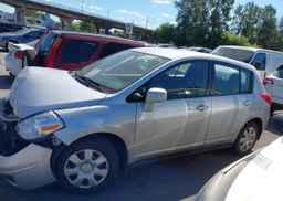 2011 NISSAN VERSA S