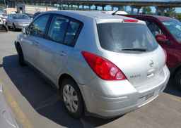 2011 NISSAN VERSA S