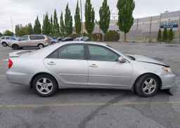 2004 TOYOTA CAMRY