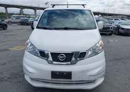 2015 NISSAN NV200 2.5S