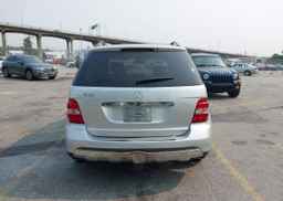 2006 MERCEDES-BENZ ML 500