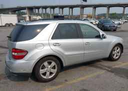 2006 MERCEDES-BENZ ML 500