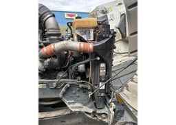 2023 PETERBILT 567