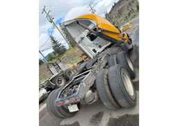 2023 PETERBILT 567