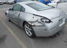 2003 NISSAN 350Z